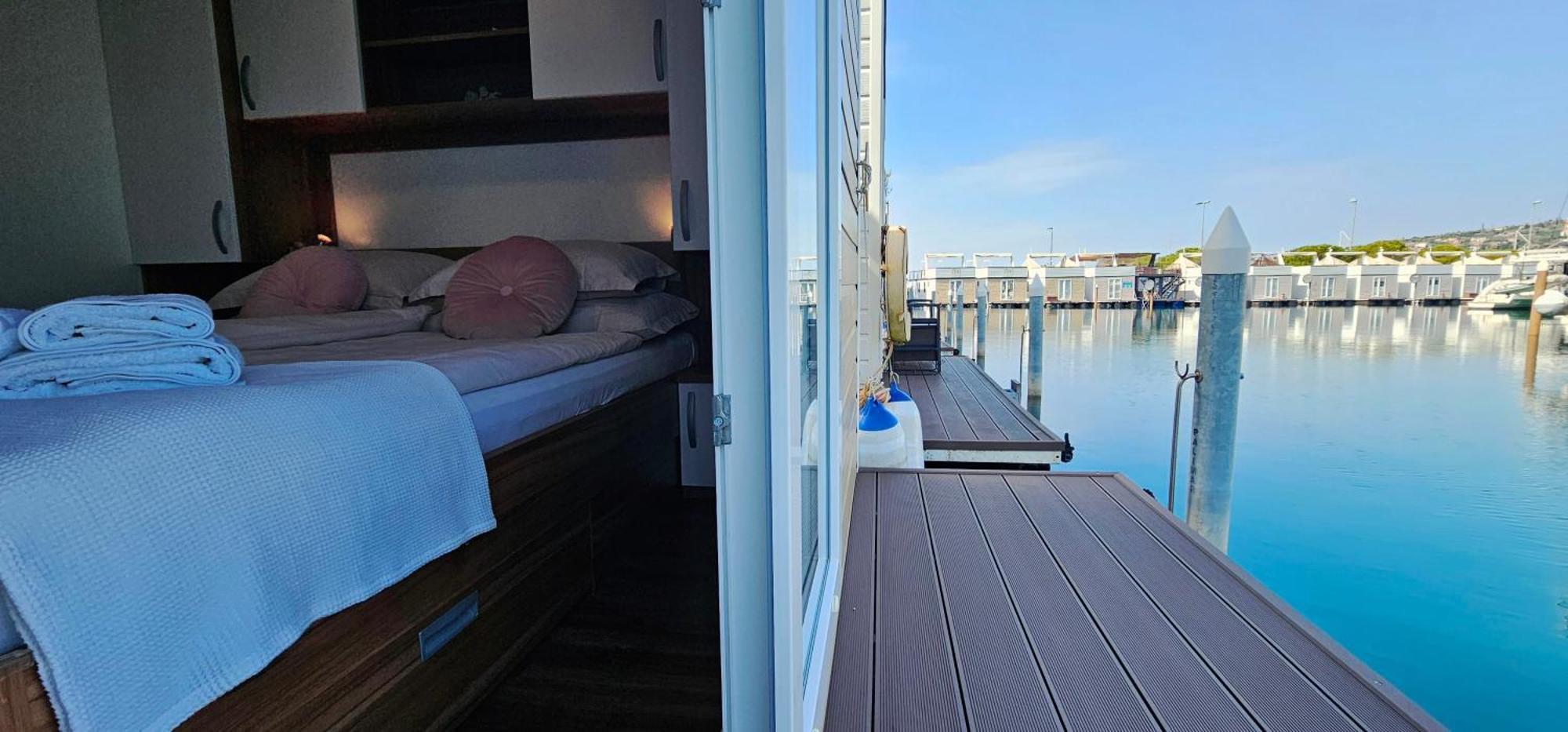 Floating Sea House - Vital Lux 波尔托罗 外观 照片
